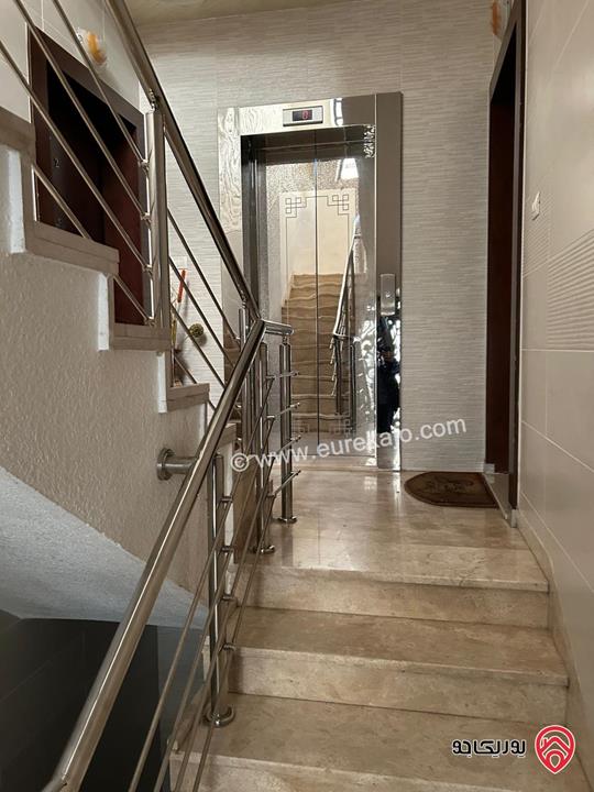 شقة سوبرديلوكس طابق ثالث مساحة 125 متر للبيع في عمان - الدوار السابع