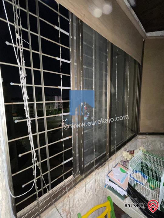 شقة مميزة للبيع في عمان - أم السماق مقابل روان كيك طابق ثالث مع روف دوبلكس 210م بسعر مغري