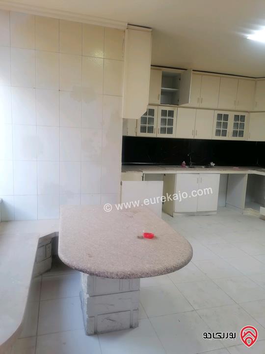 شقة مساحة 196م طابق اول للبيع في عمان - الشميساني