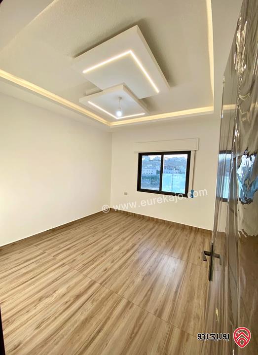 شقة مميزة طابق ارضي مساحة 145م للبيع في عمان - ابو علندا 