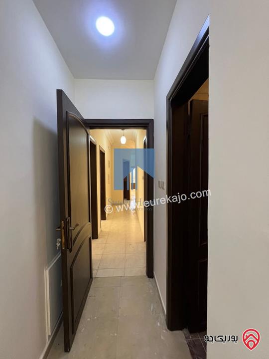 شقة أرضية مميزة مساحة 110م مع ترس 25م للبيع في عمان - الكرسي