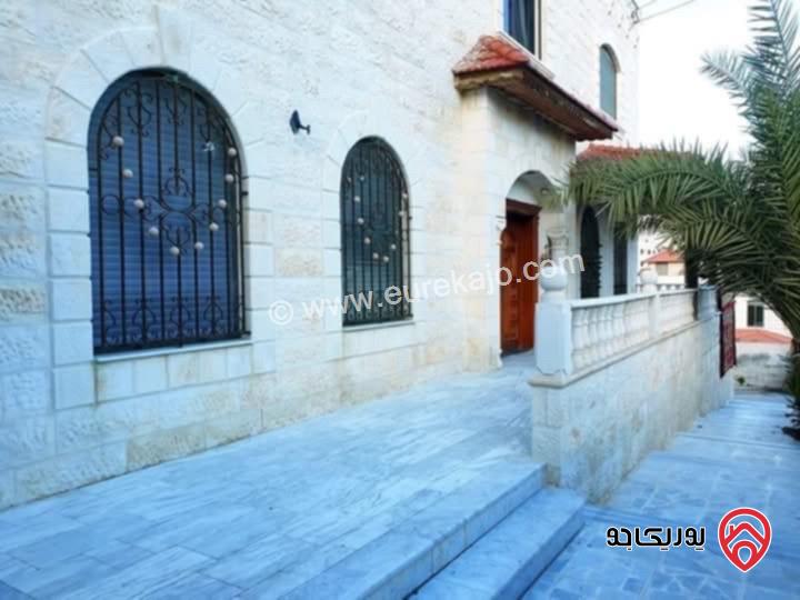 بيت مستقل مكون من طابقين 4 شقق على أرض 581م للبيع في عمان - طبربور