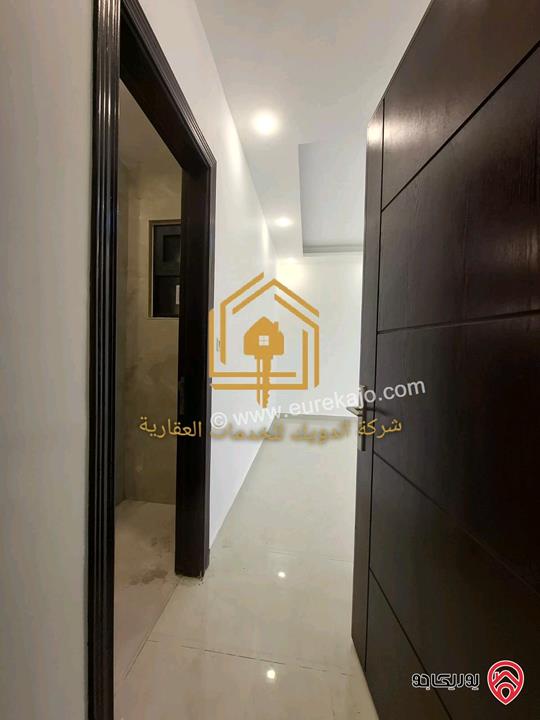 شقة طابق رابع دوبلكس مساحة 170م لم تسكن للايجار في عمان - الجندويل 