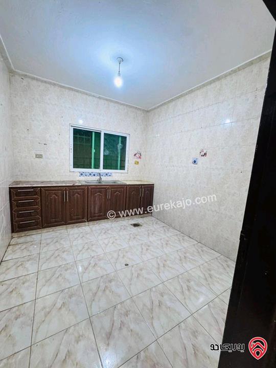 عمارة مكونة من 10 شقق مؤجرة للبيع في مادبا حنينا