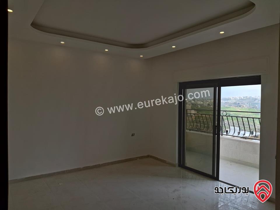 شقة ارضية جديدة مساحة 200م داخلي و 40م خارجي للبيع في عمان - ابو السوس