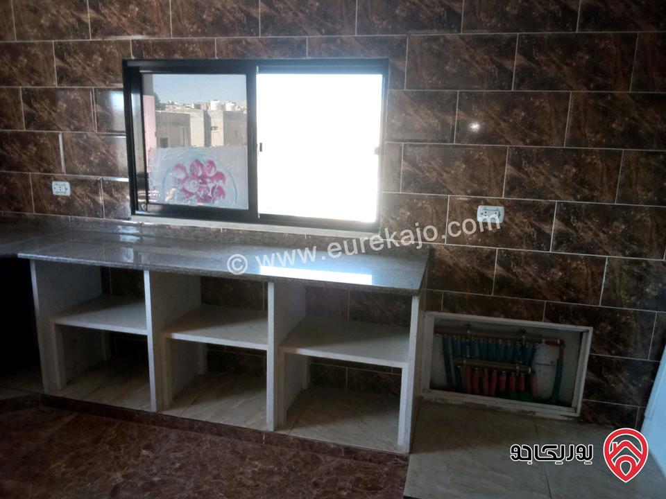 شقة مساحة 70م طابق ثاني للايجار في اربد - حوارة