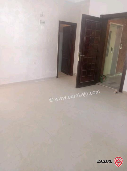 شقة مساحة 150م طابق ثالث للبيع في عمان - طبربور