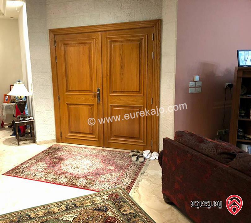 فيلا مستقلة مفروشة مساحة البناء 650م للإيجار في عمان -الكرسي