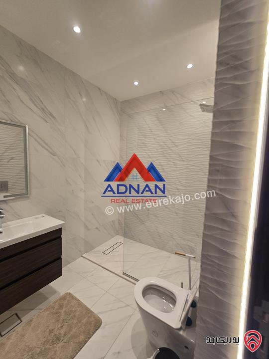 شقة ارضية جديدة مساحة 175م داخلي و 150م خارجي للايجار مفروشة في عمان - دير غبار