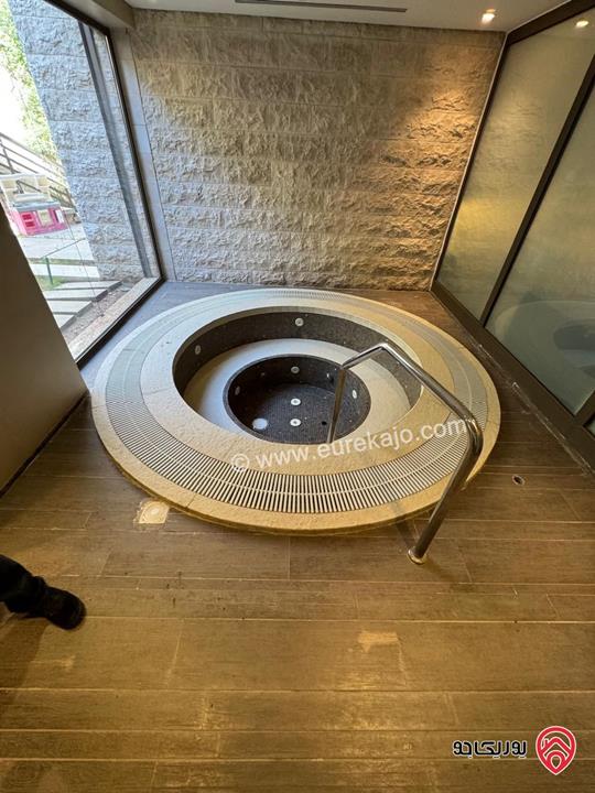 فيلا فاخرة مساحة 560م على ارض 500م للايجار في عمان - دابوق من المالك مباشرة