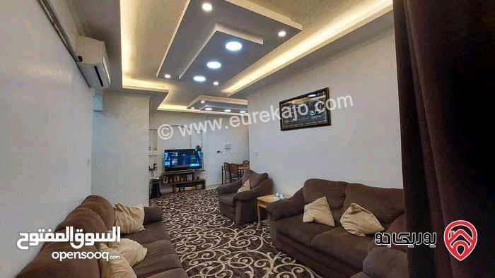 شقة شبه أرضية مساحة 133م داخلي و 140م خارجي للبيع في عمان - جبل الزهور بجانب مسجد خليل السالم