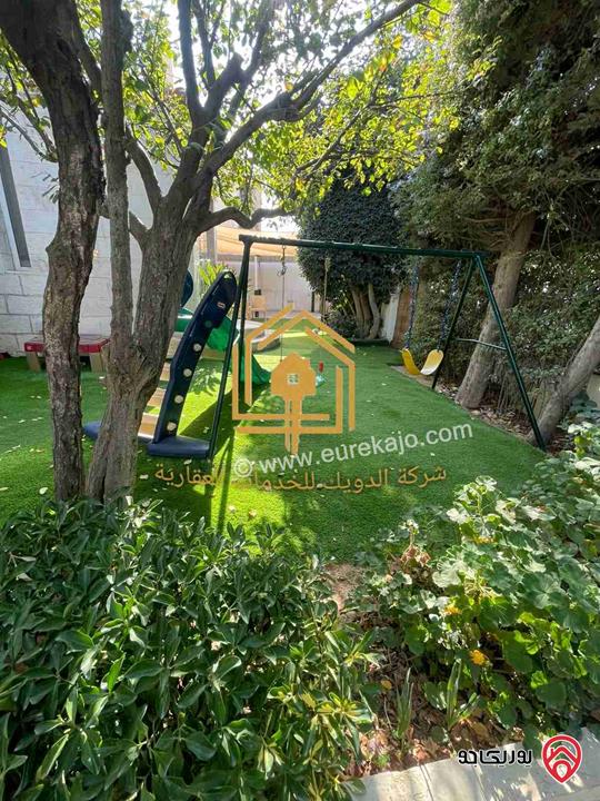 شقة فارغة طابق اول مساحة 250م للايجار في عمان - عبدون 