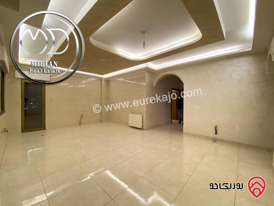 شقق جديدة مساحة 175م  سوبر ديلوكس اطلالة جميلة للبيع في عمان - دير غبار بسعر مميز جداً