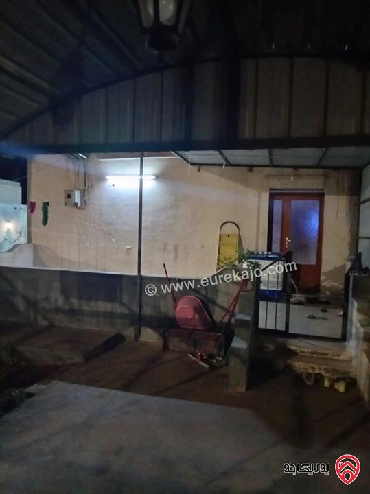 بيت مساحة 95م على أرض 500م للبيع في المفرق الغدير الاخضر