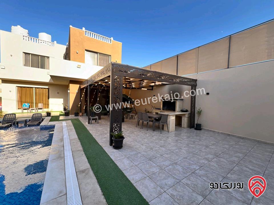 شاليه مساحة الأرض 344م والبناء 149م للبيع في البحر الميت - الجوفة