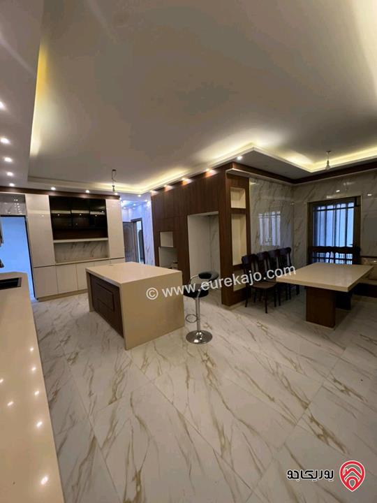 فيلا جديدة لم تسكن مساحة 700 متر للايجار في عمان - تلاع العلي 