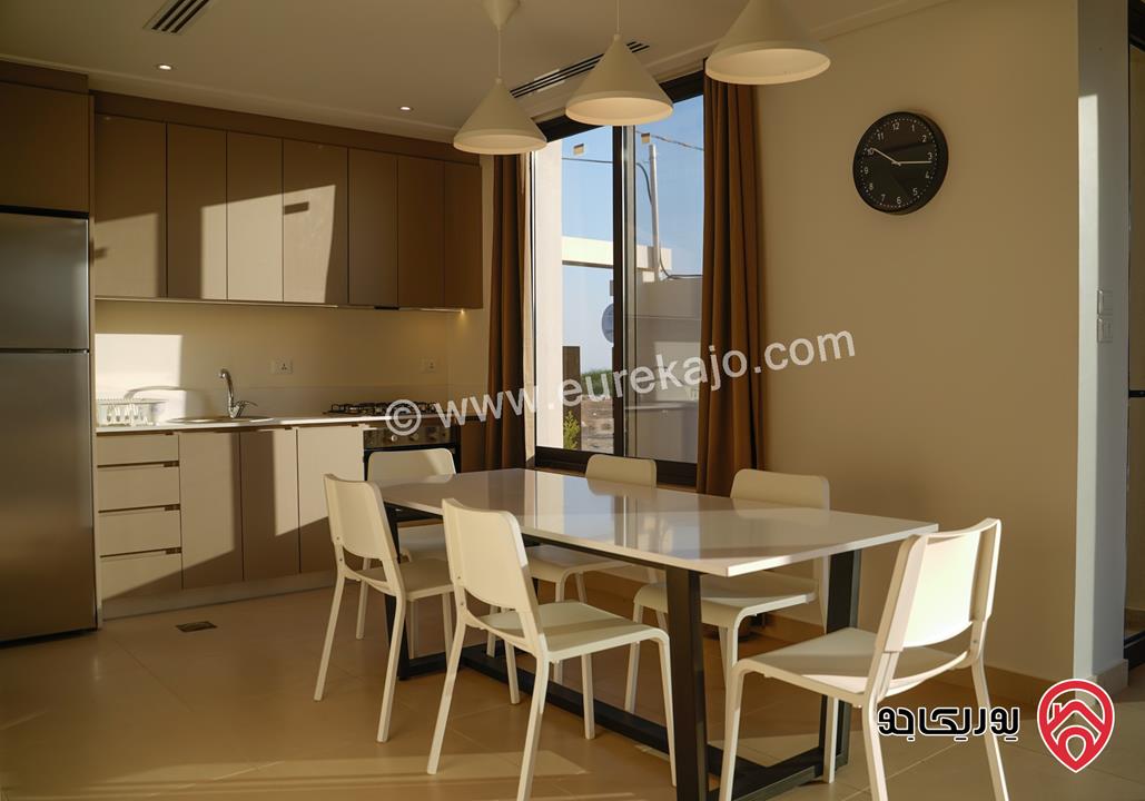 مزرعة مساحة الأرض 450م والبناء 210م للبيع في البحر الميت - السويمة بجانب الفنادق 