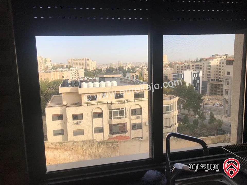 شقة طابق ثالث مساحة 110م للايجار في عمان - الشميساني 