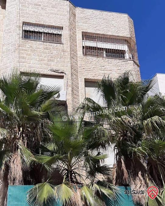شقة استثمارية مساحة 165م طابق ثالث للبيع مفروشة في عمان - الرابية	