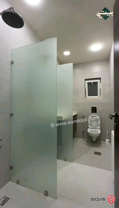 فيلا حديثة مساحة 720م على أرض 250م للبيع في عمان - دابوق 