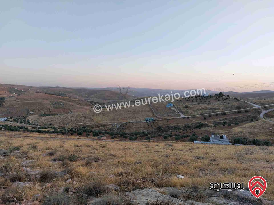 بيت ريفي 40م على أرض مساحة 3400م للبيع في المفرق - منطقة بلعما