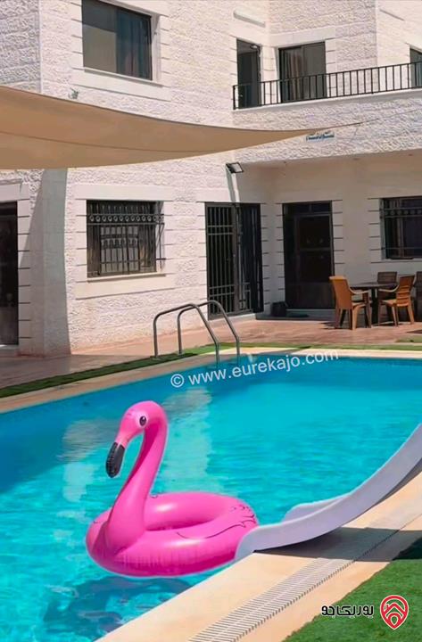 مزرعة للبيع في جرش - مقنطرة الشرقية مساحة الأرض 4092 متر مربع مع بناء شاليه 200 متر مربع حجر تشطيب سوبر ديلوكس ويوجد فيها مشروع زيتون مثمر وتقع على شارعين 
