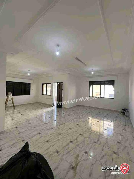 شقة فارغة طابق ثاني مساحة 160م للإيجار في عمان - ضاحية الأمير راشد 