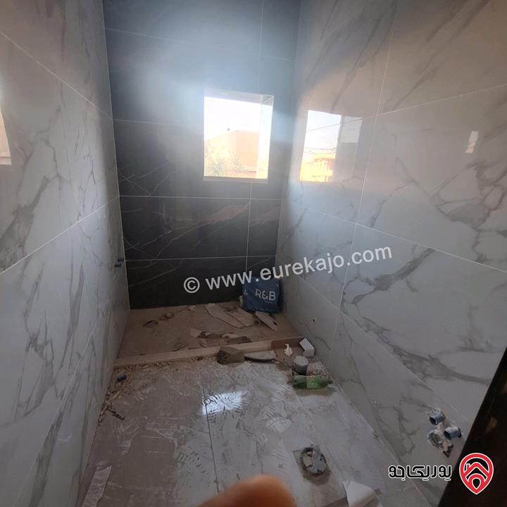 شقق مساحات 125م / 135م / 138م للبيع اقساط بدون بنوك او شركات تمويل في اربد شارع القدس