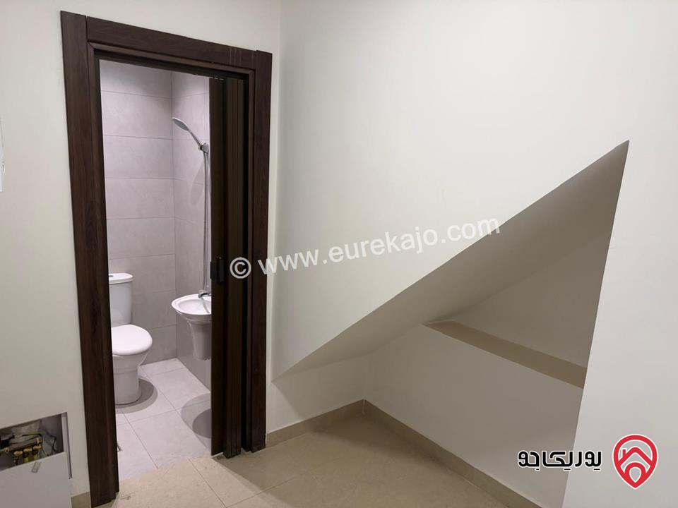 شقة دوبلكس مميزة طابق ثالث مساحة 211م للبيع في عمان – مرج الحمام