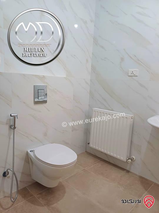 شقة ارضية للبيع في عمان - ام السماق مساحة 195م مع تراسات 130م تشطيبات سوبر ديلوكس بسعر مميز جداً