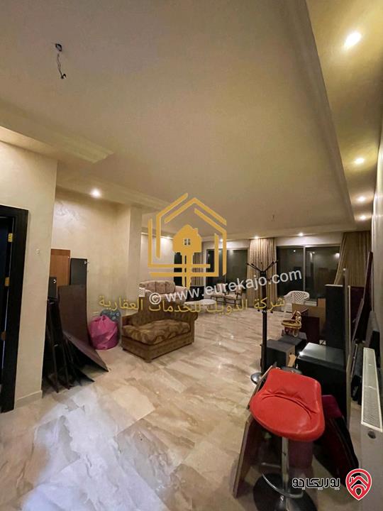 شقة فارغة طابق اول مساحة 235متر للإيجار في عمان - ضاحية النخيل 
