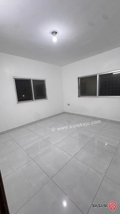 شقة طابق رابع مساحة 140م للبيع في اربد 