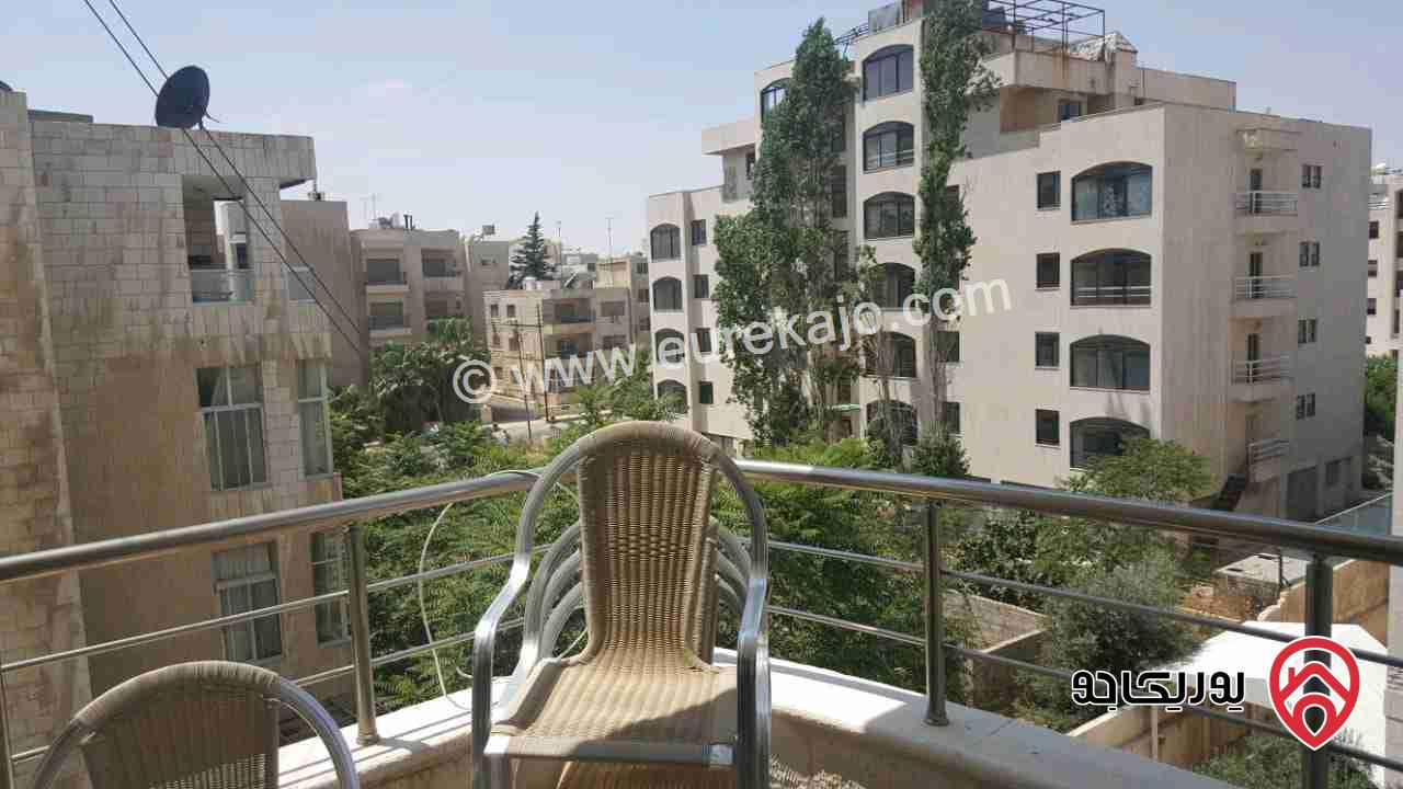 شقة طابق ثالث مساحة 313م مفروشة للايجار في عمان - عبدون