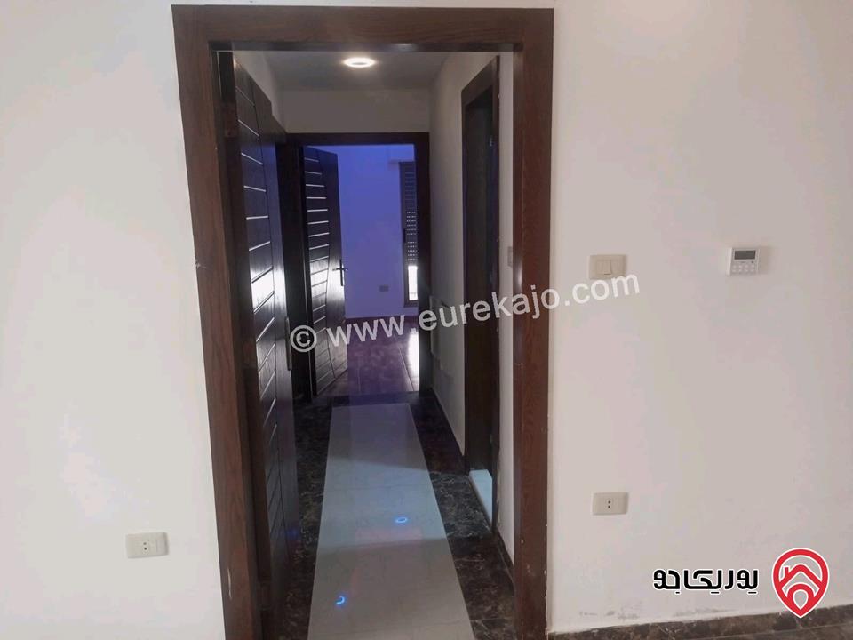 شقة مساحة 90م طابق ثالث للبيع في عمان - الجاردنز 