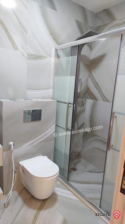 شقة ارضية مساحة 150م داخلي و 90م خارجي للبيع في عمان - عرجان 