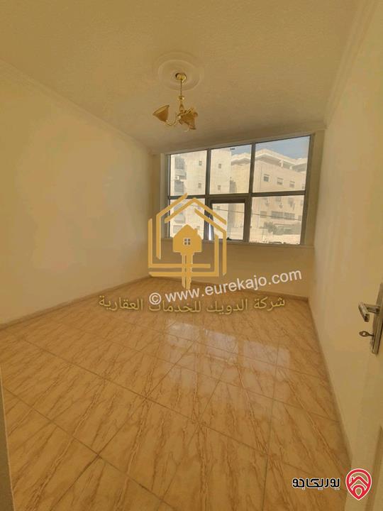 شقة فارغة طابق ثانى مساحة 130م للإيجار في عمان - ضاحية الرشيد 