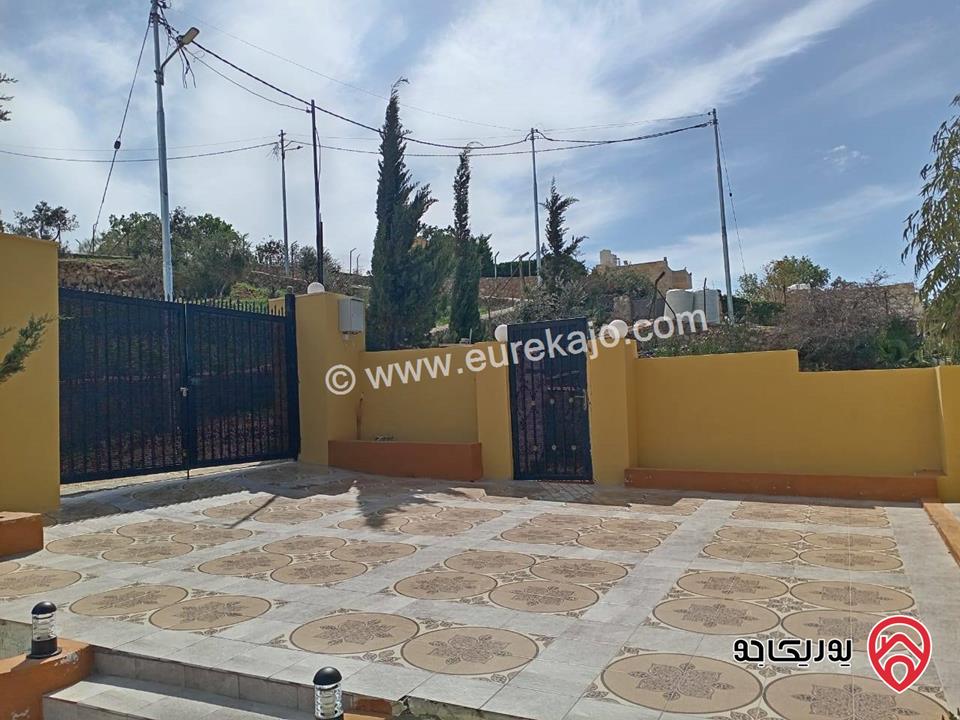  مزرعة مساحة الأرض 3 دونم و 400م للبيع في الصبيحي – السلط