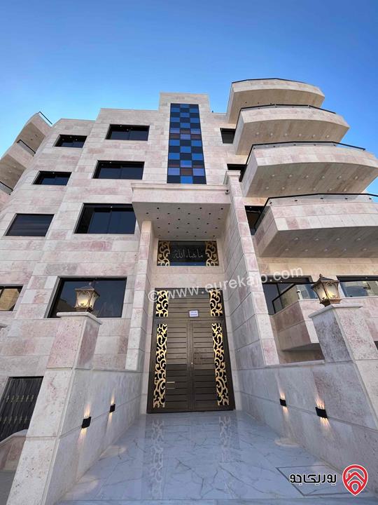 شقة أرضية مساحة 155م داخلي و 100م خارجي للبيع في عمان - طبربور