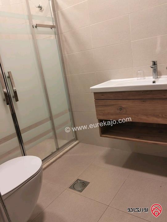 شقة فارغة طابق أول مساحة 90م للايجار في عمان - ضاحية النخيل 