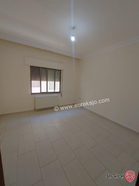 شقة طابق أول مساحة 200م للايجار في عمان - خلدا