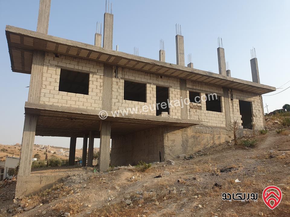 منزل قيد الإنشاء مساحة 186م على أرض 605م للبيع في الزرقاء - بيرين