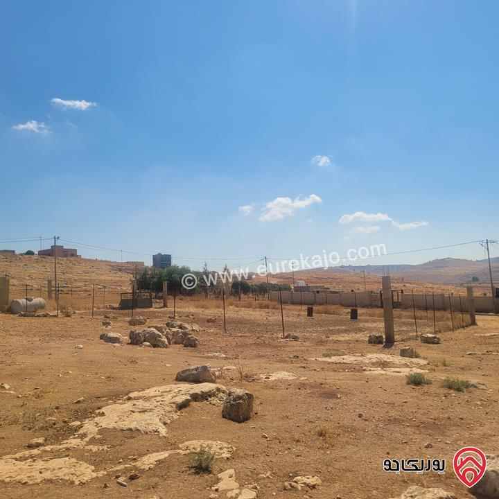قطعتين أرض مساحة 782م / 763م للبيع في المفرق