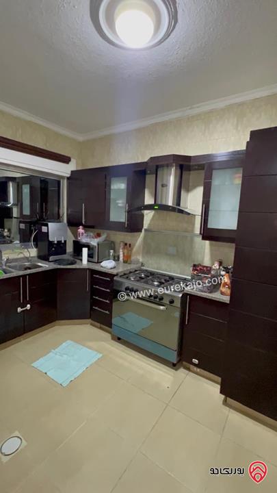 شقة شبه ارضية مساحة 140م مع حديقة خارجية 140م ومدخل خاص للبيع في عمان - ربوة عبدون قريبة من مكافحة المخدرات