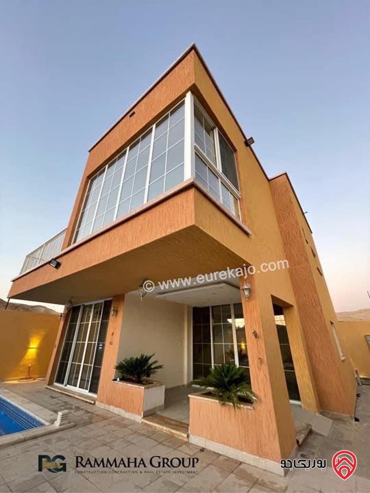شاليه مميز مساحة الأرض 350م والنباء 176م للبيع في منطقة البحر الميت ( الجوفه ) 