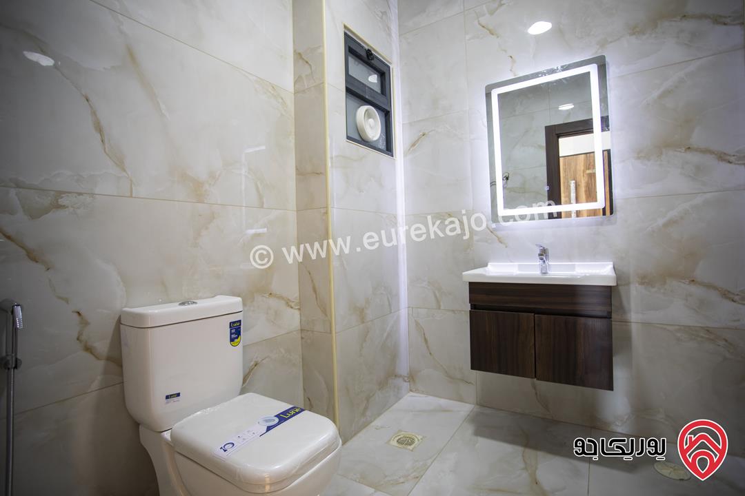 شقة فاخرة طابق ارضي مساحة 130 م للبيع في عمان - ابو علندا من المالك مباشرة كاش او اقساط