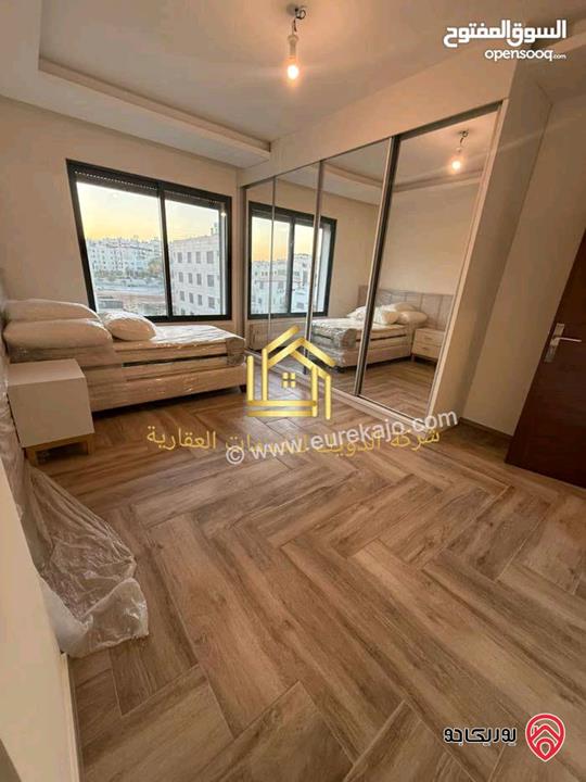 شقة جديدة دوبلكس ثالث مع روف مساحة 250م للإيجار في عمان - ضاحية النخيل 