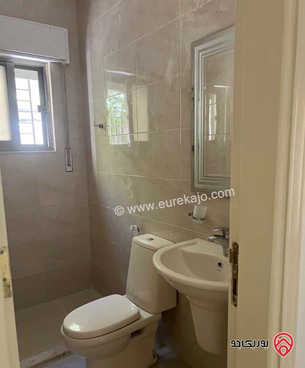 شقة طابق ارضي مساحة 300م للايجار في عمان - مرج الحمام 