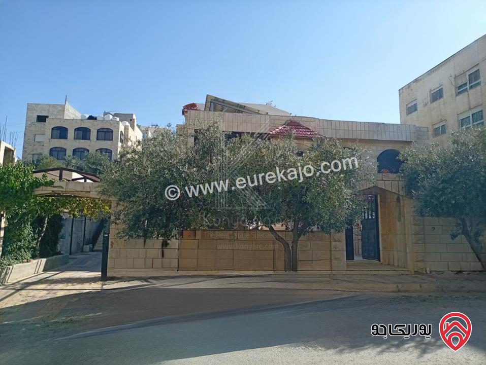 فيلا مستقلة مساحة 450م على أرض 993م للبيع في عمان - مرج الحمام