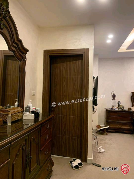 شقة شبه أرضية مساحة 187م داخلي و 145م خارجي للبيع في عمان - ضاحية الرشيد