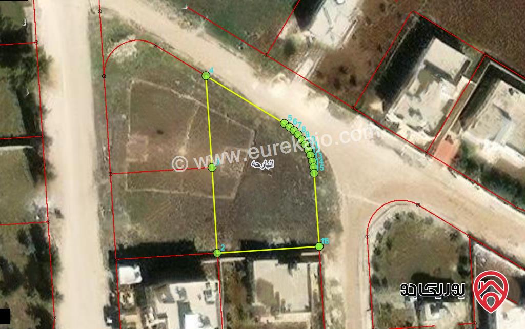 قطعة ارض مساحة 858م للبيع في اربد - بالقرب من اسواق الفرقان  